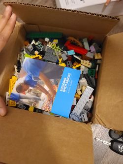 4lbs box of lego