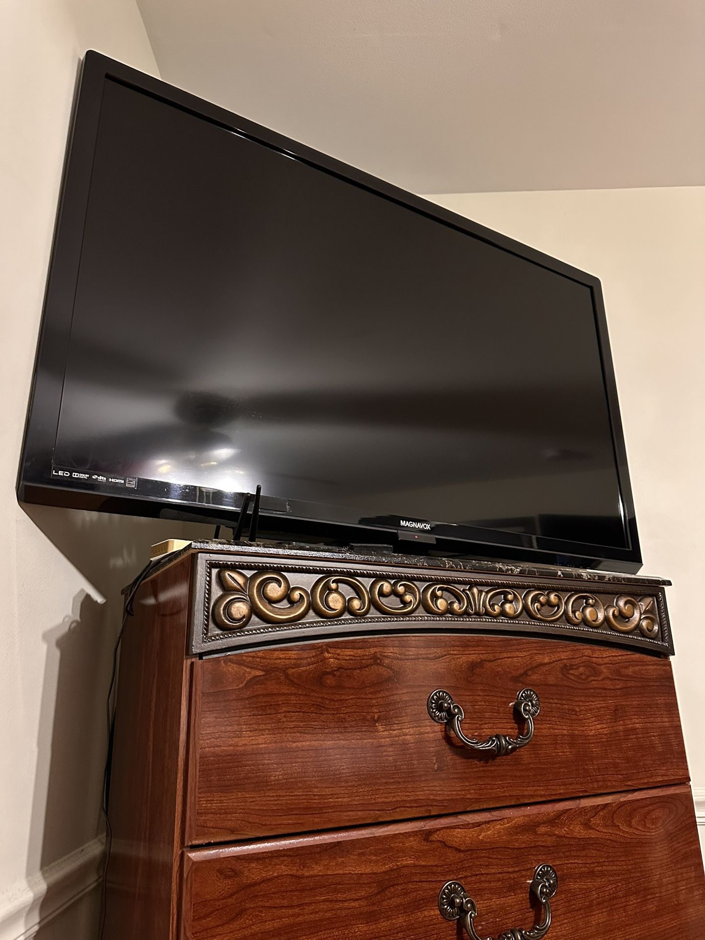 50” Magnavox Tv Perfect Condition 
