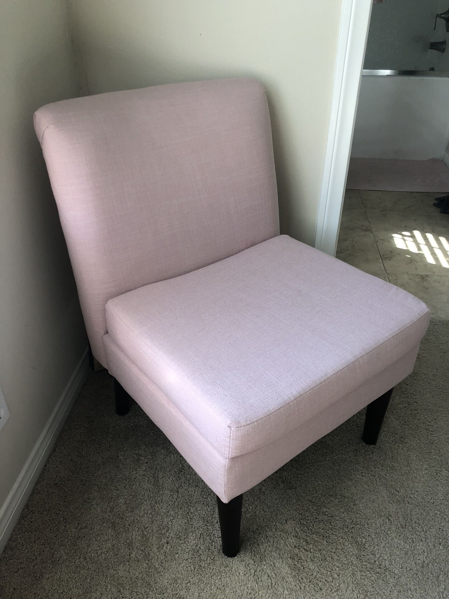Winnetka Modern Slipper Chair