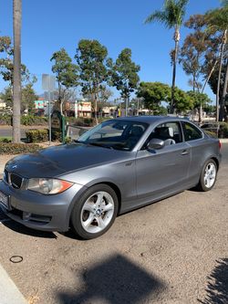 BMW 128i 2011