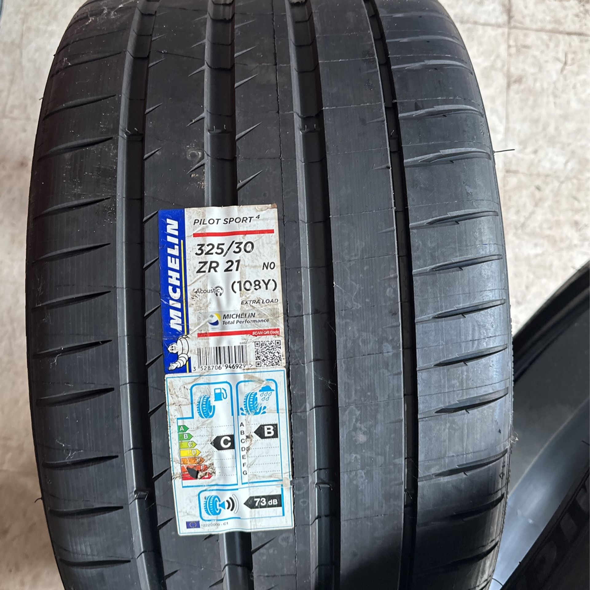 MICHELIN Tires 325/30/ZR21 2x Tires NEW Pilot Sport