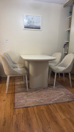 Kitchen Table + Chairs