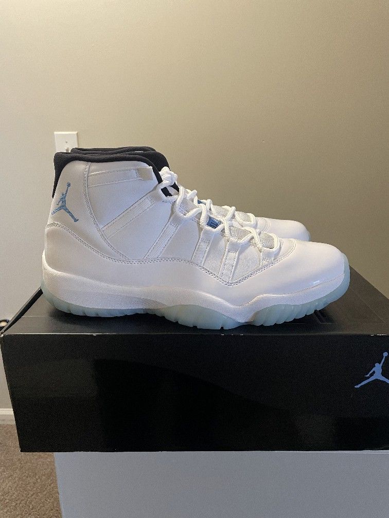Jordan 11 UNC Legend 2014