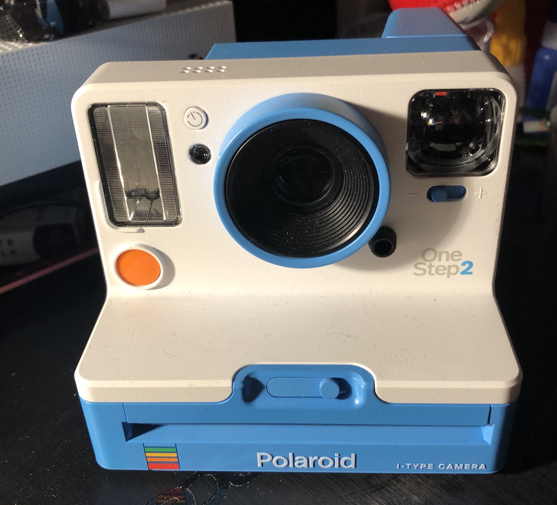 Polaroid camera with 3 extra film cartridges