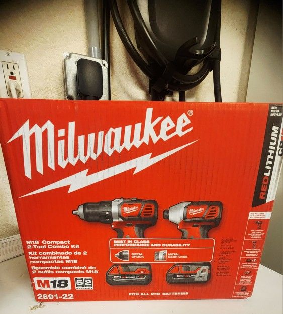 Milwaukee M18 Compact Cordless Drills 2 Tool Combo Kit