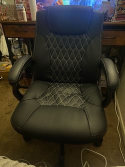 Black Office Chair