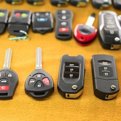 Car Keys And Fobs 