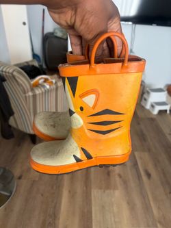Toddler rain boots