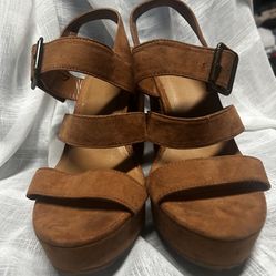 Mossimo Brown Wedges