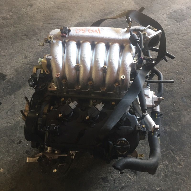 2005 Mitsubishi Galant engine