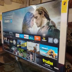 55" hisiense Amazon fire smart tv 4k new out box still have plastic protection around. Come with Original Alexa voice remote . Great quality pic no sc