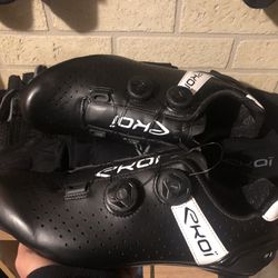 Road Cycling Shoes  New 