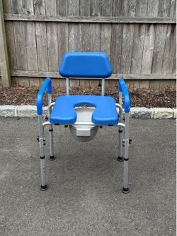 Over Toilet / Bedside  Commode…  Like New, Never Used