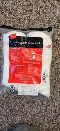 Supreme socks