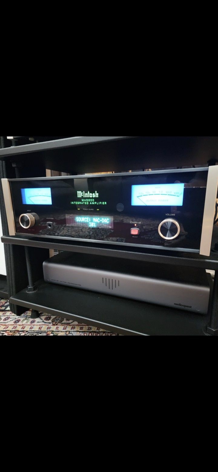 Mcitnosh MA5200 INTEGRATED AMPLIFIER 
