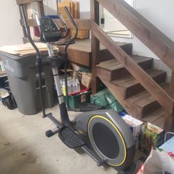 Golds Gym Elliptical 