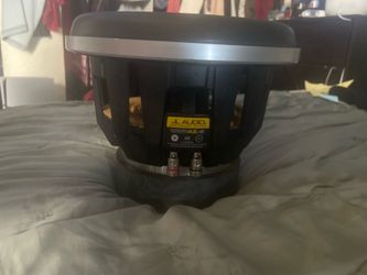 JL audio 10w7AE
