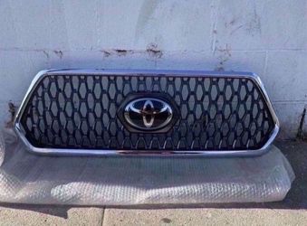 Toyota Front Grille with Chrome Trim