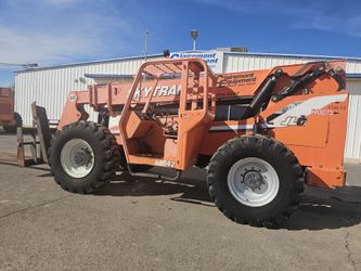 Skytrak 10K lb 42' Reach Forklift