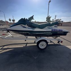 Sea-Doo GTX Bombardier jet ski green 