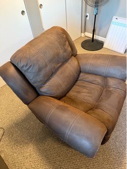 Recliner chair