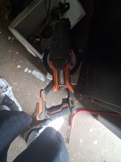 Ridgid saw