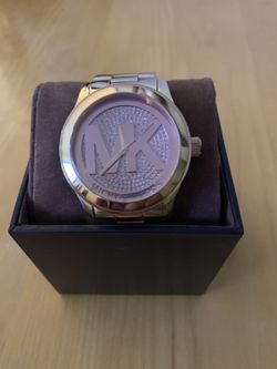 Michael Kors (Rose Gold).