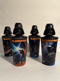 2005 Four 3D Lenticular Collectable Star Wars Episode III 7/11 Slurpee Cups with Darth Vader Lid