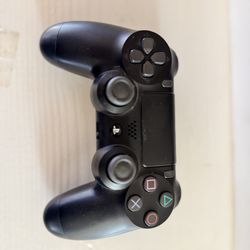 PS4 Controller 