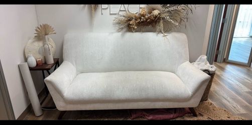 Boucle sofa 78”