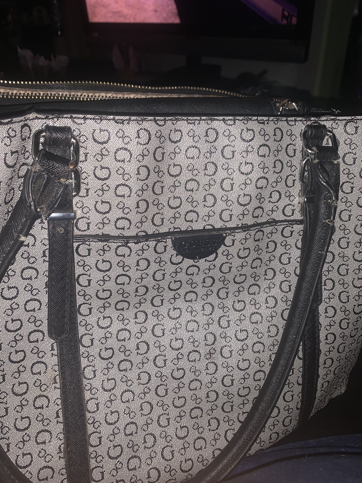 Guess Purse Bag