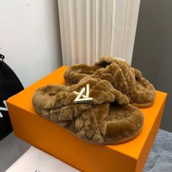 Beautiful Women Shoes 