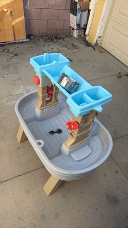 Kids water table