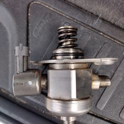 Parts For GMC Acadia 2012