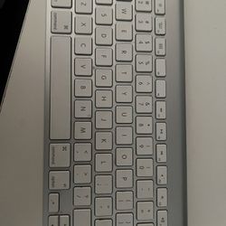 APPLE KEYBOARD (WIRELESS)