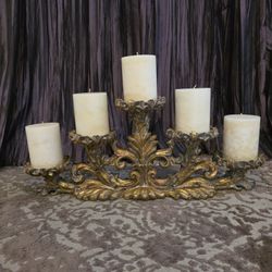 Gold 5 Candle Candleholder. 