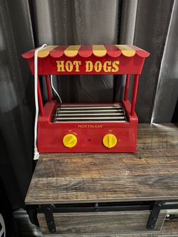 Nostalgia Hot Dog Roller Grill