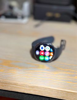 Samsung Galaxy smart watch