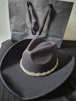 Cute buckle cowgirl hat