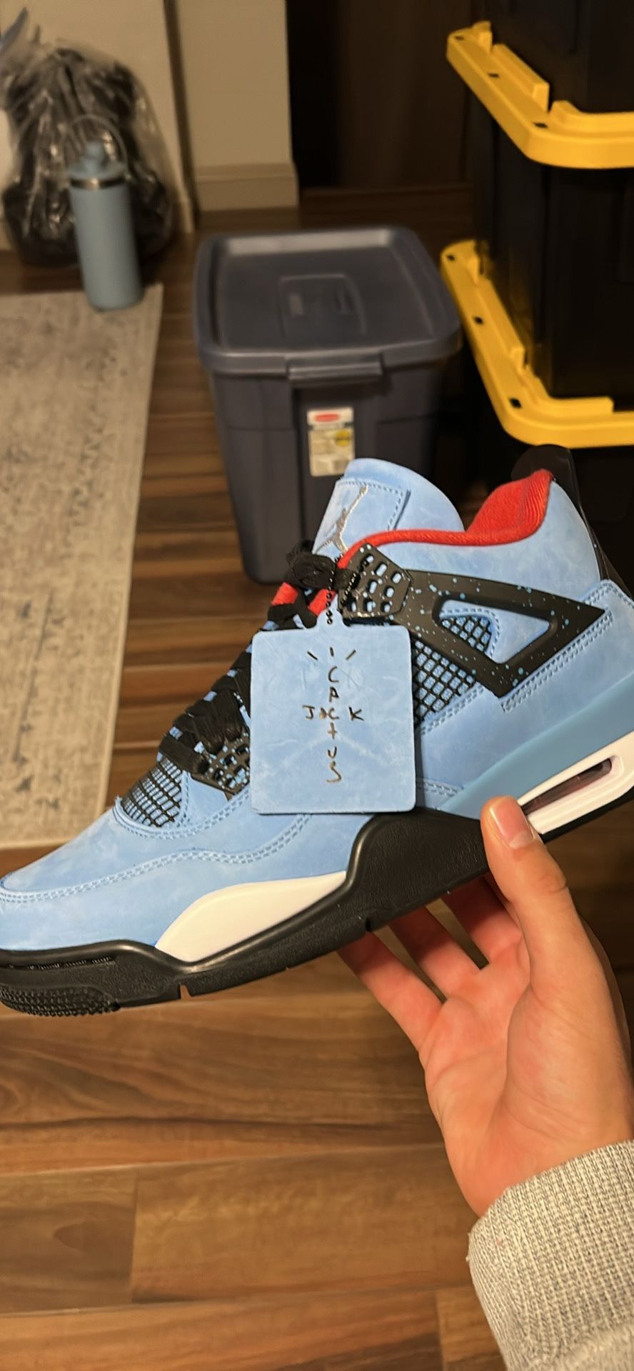 Jordan 4 Retro