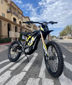 2025 Surron Light Bee X