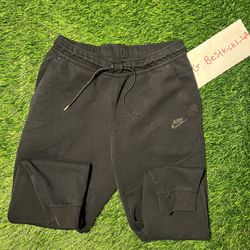  Nike Tech Fleece Pants Black