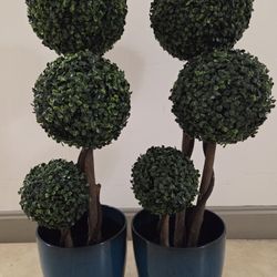 *** REDUCED *** 3ft Faux Boxwood Topiaries in 11in (Tall) Blue Resin Planters @ Lasting Creations 