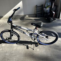 Boys 20” Kent Ambush Bike