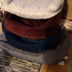 Small Dog Beds. $8 - $10 EACH.  AS IS!