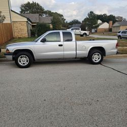 2004 Dodge Dakota