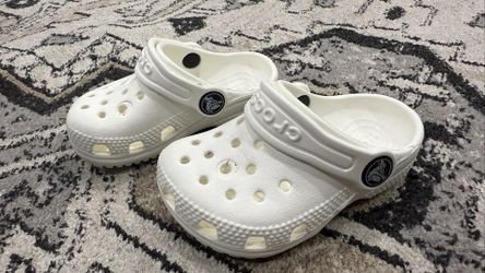 Toddler Crocs Size 5c