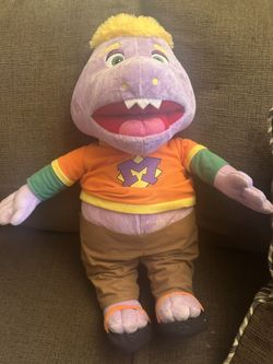 Large CEC Munch Plush