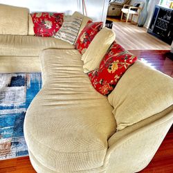 Long Sectional Couch With Pull Out Bed