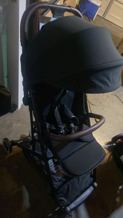 Stroller foldable